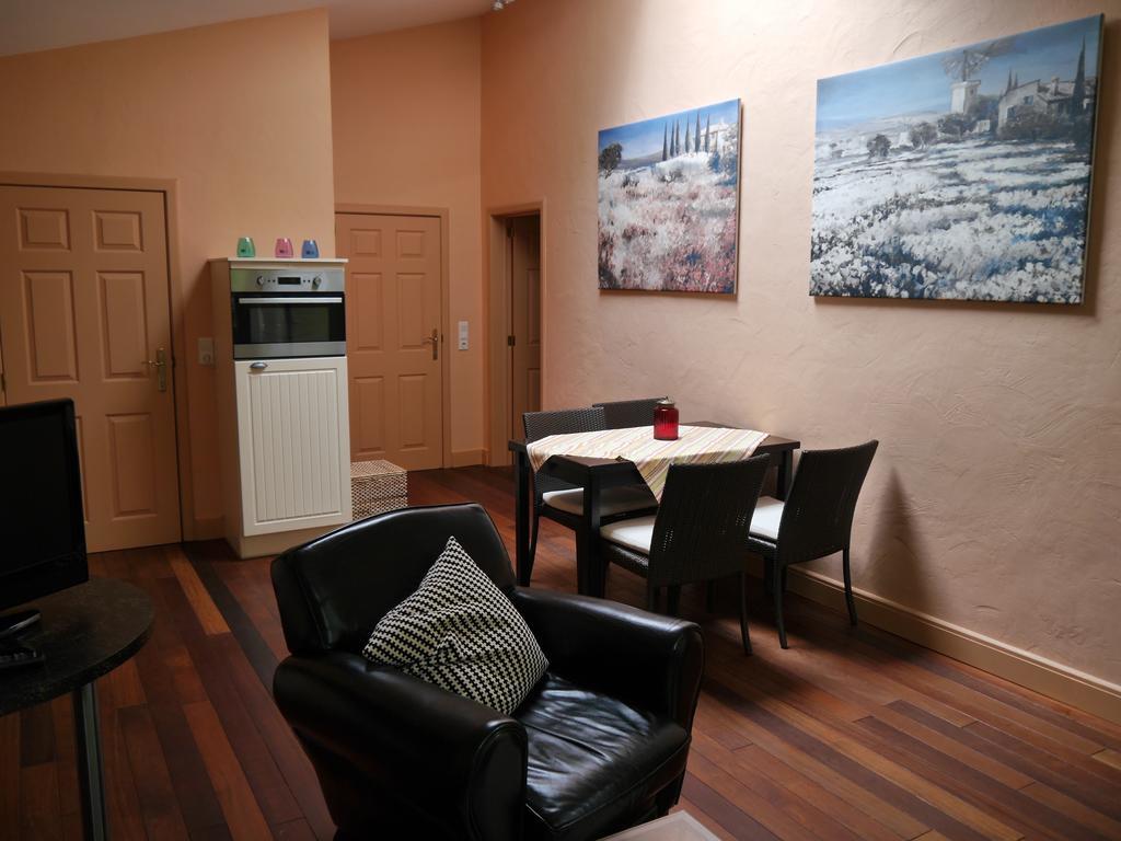 Haus Honigstal Landhaus Cafe Wuppertal Buitenkant foto