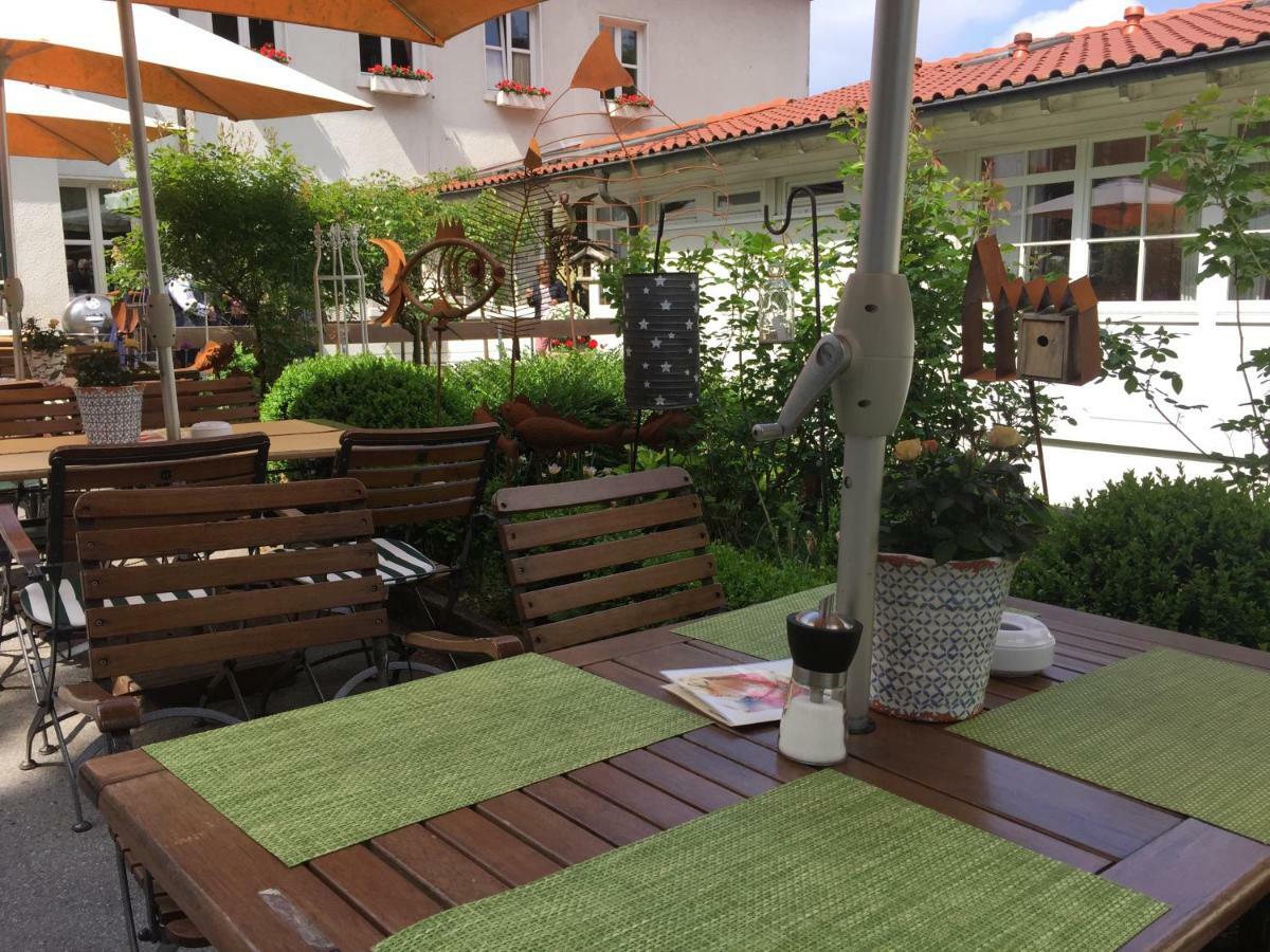 Haus Honigstal Landhaus Cafe Wuppertal Buitenkant foto